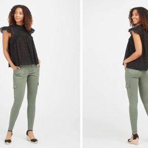 Spanx stretch twill cargo pant 1X in soft sage